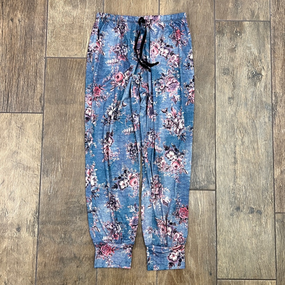 ONZIE Wide Leg Floral Ankle Pants – M/L